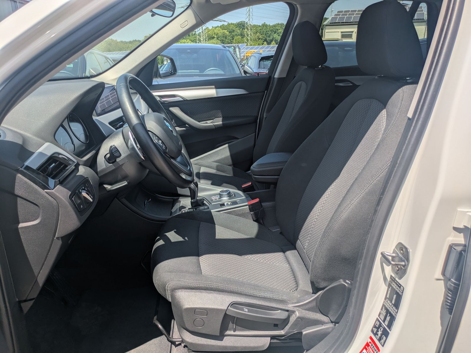 Fahrzeugabbildung BMW X1 xDrive 25 d Advantage 19"LED*ACC*PDC*NAVI*1H