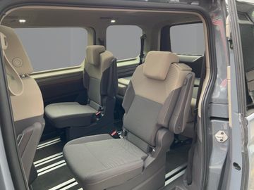 Volkswagen T7 Multivan - 7