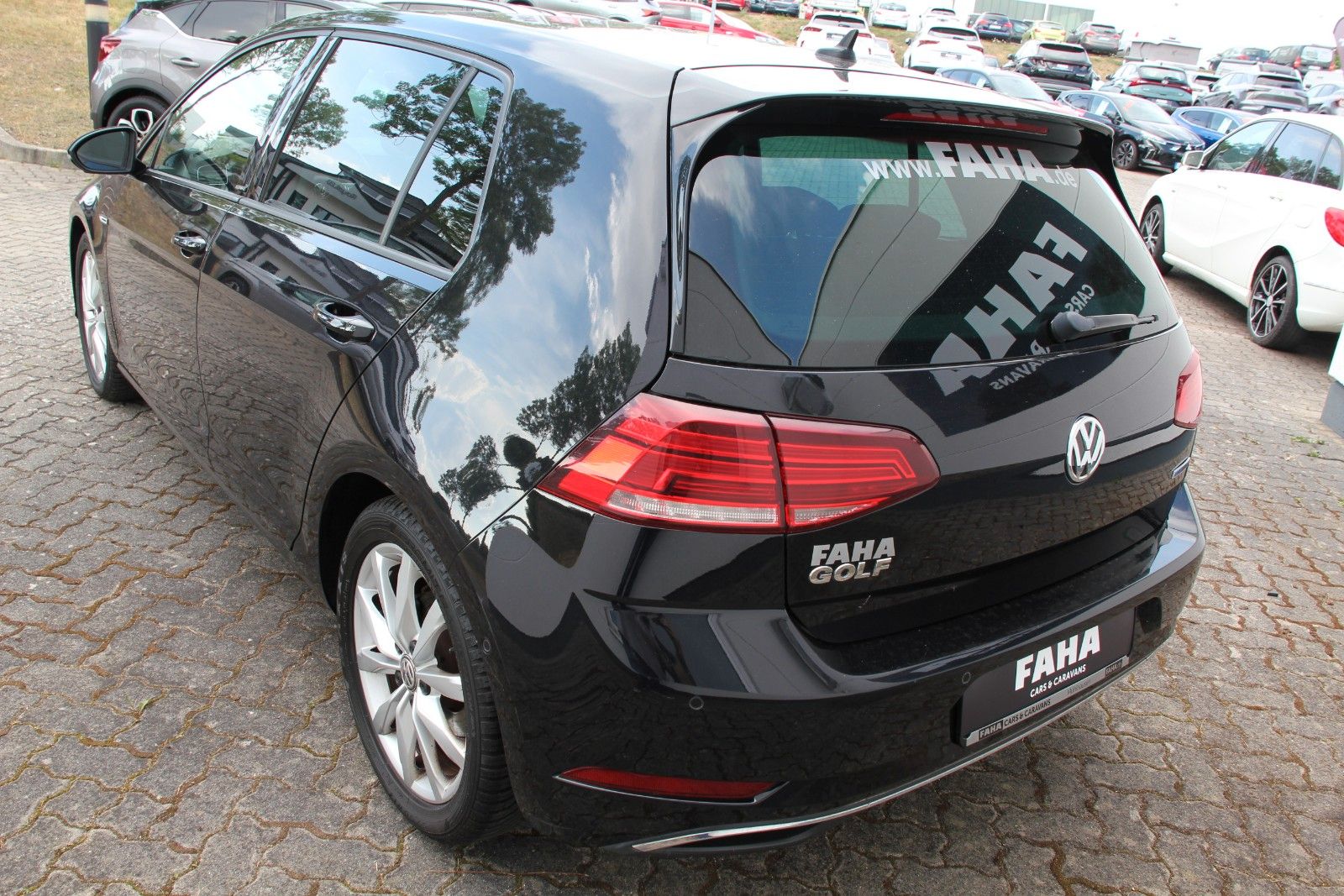 Fahrzeugabbildung Volkswagen Golf VII Lim. IQ.DRIVE BlueMotion