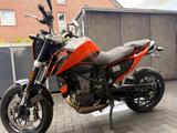 KTM DUKE 690 inkl. Akrapovic (A2 tauglich) - KTM VON 501 BIS 750 CCM