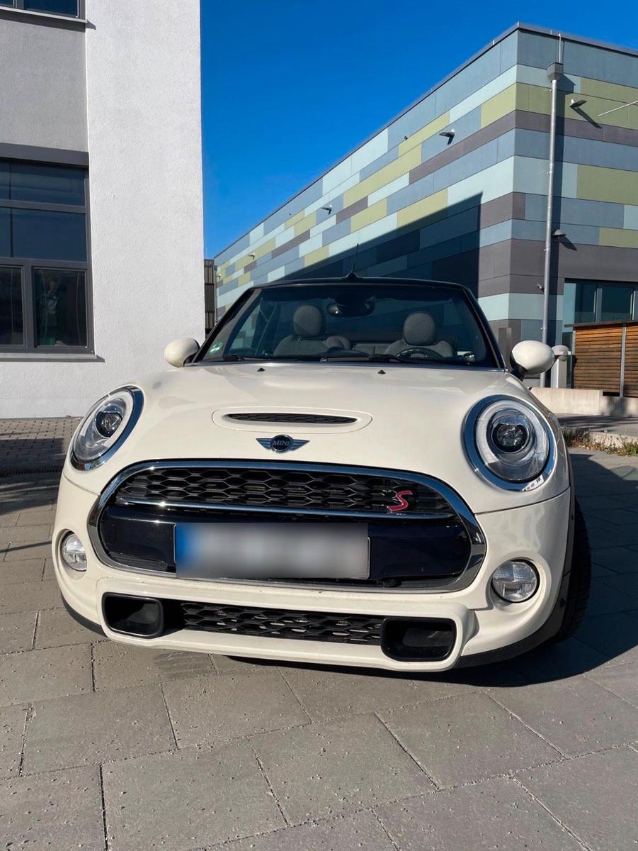 MINI Cooper SD Cabrio