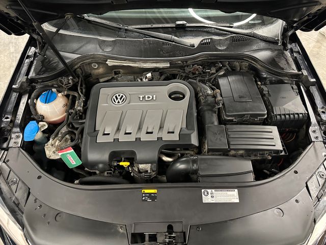 MYAUTOCENTER – Gebraucht- und Jahreswagen mit Werkstattservice in Pfaffenhofen Volkswagen Passat Variant Comfortline BlueMotion *AHK*Klima