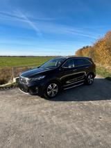 Kia Sorento 2.2 CRDi AWD Platinum Edition Automa... - Kia Sorento in Braunschweig