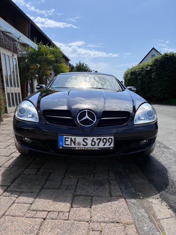 Mercedes-Benz SLK 200