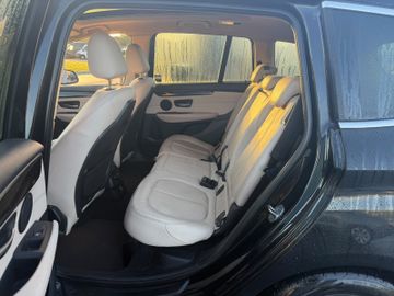 BMW 220 - 7