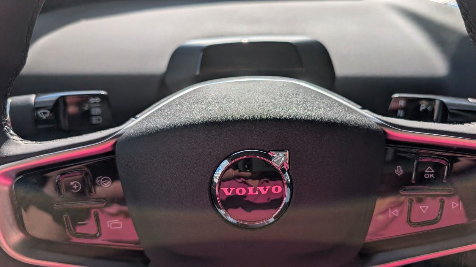 Fahrzeugabbildung Volvo EX30 Ultra Panoramadach | 360° | ACC