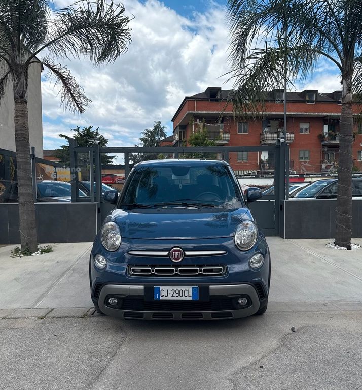 Image of Fiat 500L Cross