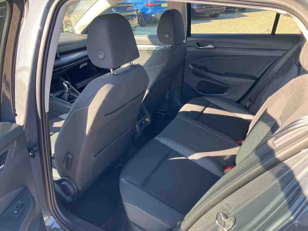 Volkswagen Golf - Bild 9
