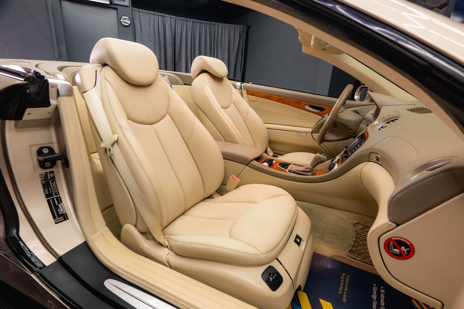 Fahrzeugabbildung Mercedes-Benz SL 500 V8 AMG *Unfallfrei*TÜV NEU*Scheckheft*ABC