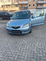 Mazda 2 Benzin Limousine Motor ist 1388 - Mazda aus 2005: Mazda2
