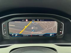 VW Passat Variant 2.0 TDI DSG Elegance