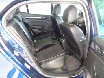 Fahrzeugabbildung Renault Megane ENERGY TCe 130 Intens / LED / NAVI /