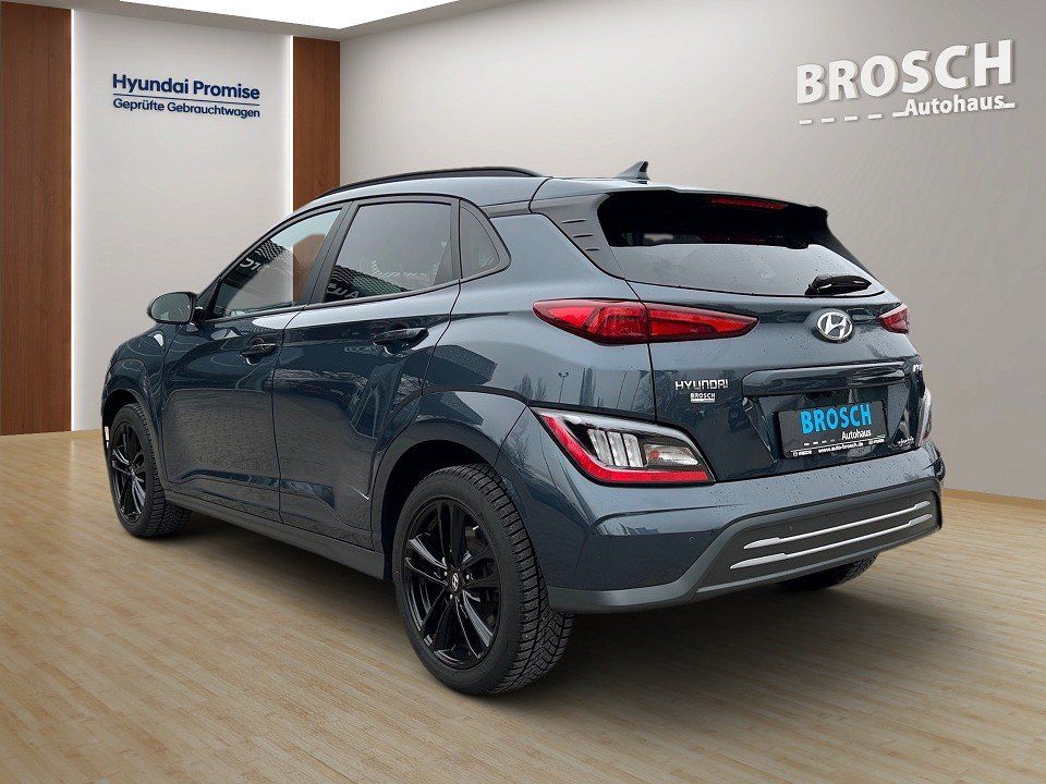 Fahrzeugabbildung Hyundai KONA EV 64kWh TREND NAV-P GARANTIE 1.HD CARPLAY+