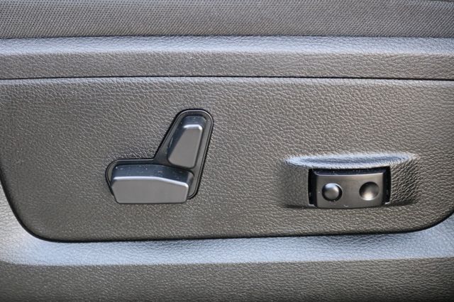 RAM 1500 5.7 V8 Crew Cab Black/PANO/KAMERA/NAVI – Vorschau 19