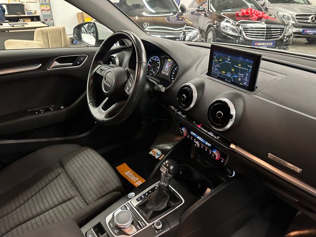 Audi A3 Sportback e-tron sport*2. Hand*Klima*Navi*LED