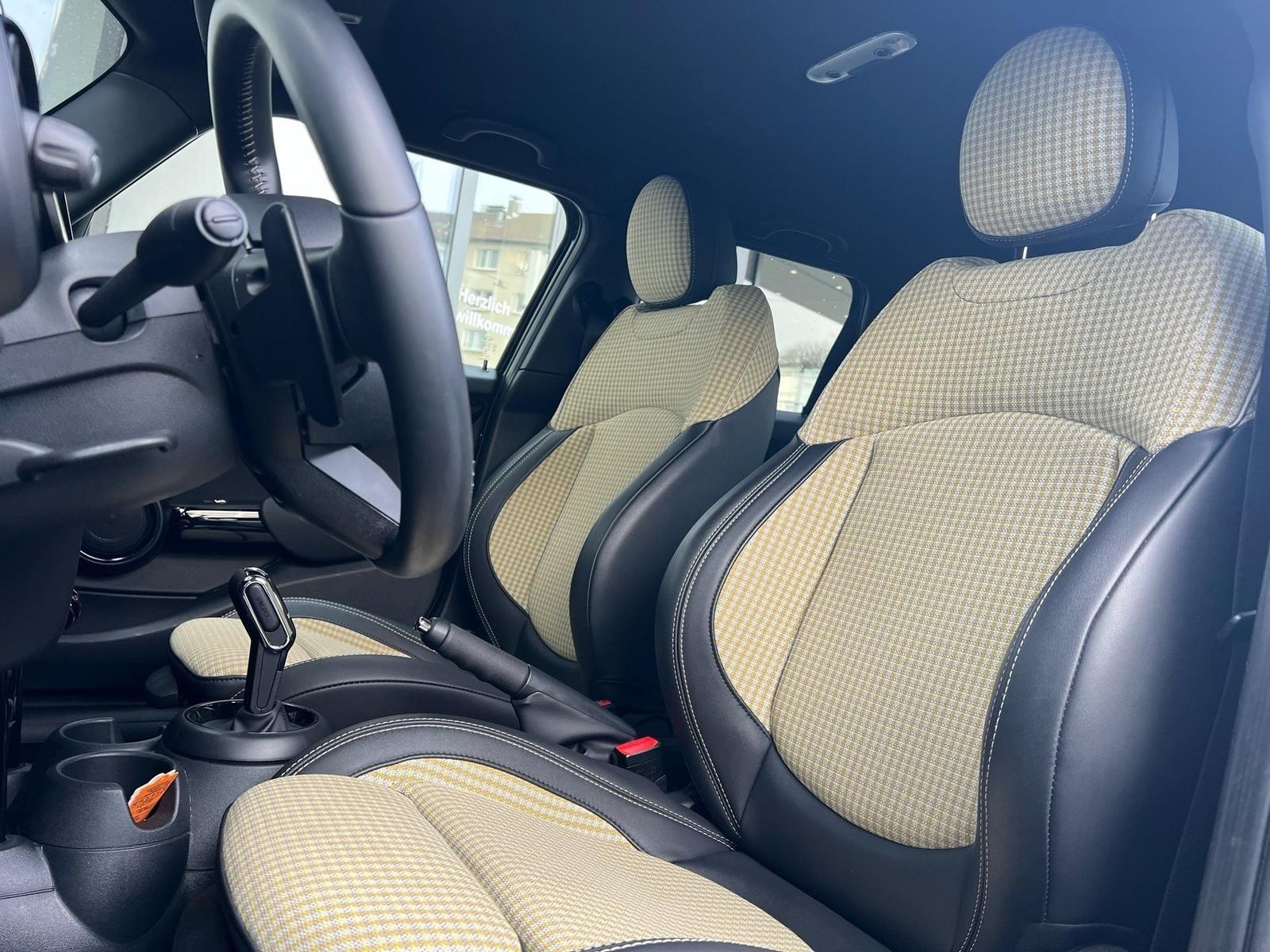 MINI Cooper S 5-Türer LED Navi Aut. DA RFK CarPlay