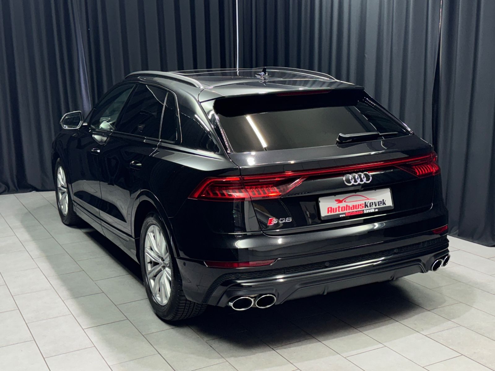 Fahrzeugabbildung Audi SQ8 4.0TDI QUATTRO|MASSAGE|B&O|CARBON|MATRIX|HuD