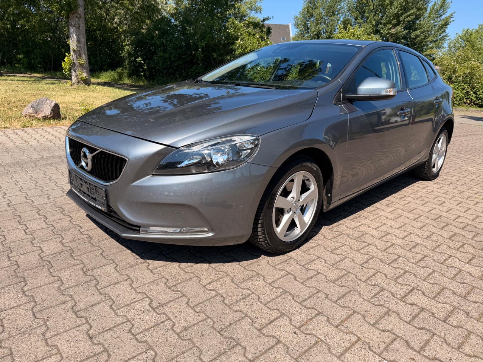 Volvo V40 Kinetic NAVI PDC