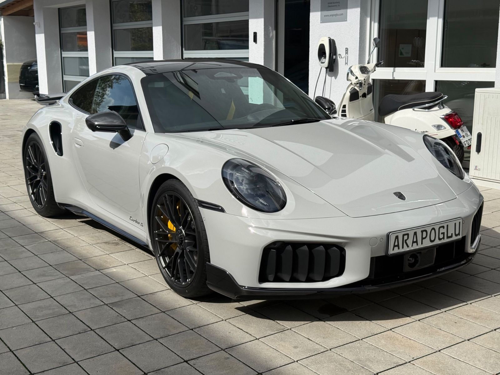 Porsche 992.2 Turbo S Coupe *Carbon*LIFT*PASM*FULL-OPT.