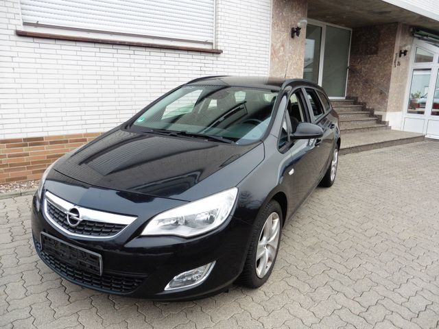 Opel Astra J Sports Tourer Edition