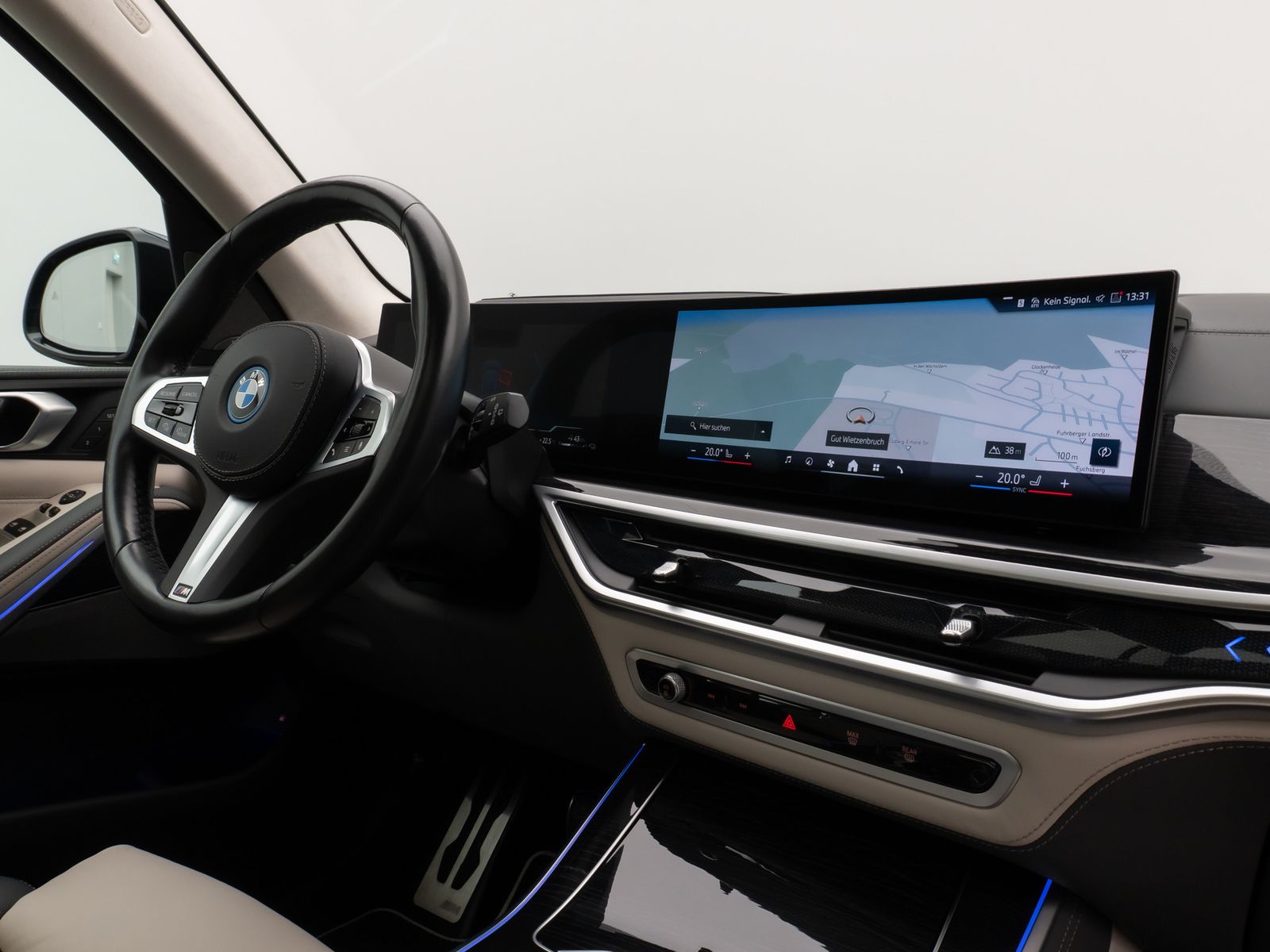 Fahrzeugabbildung BMW X5 xD50e M Sport 360°H/K Panorama Individual 22"
