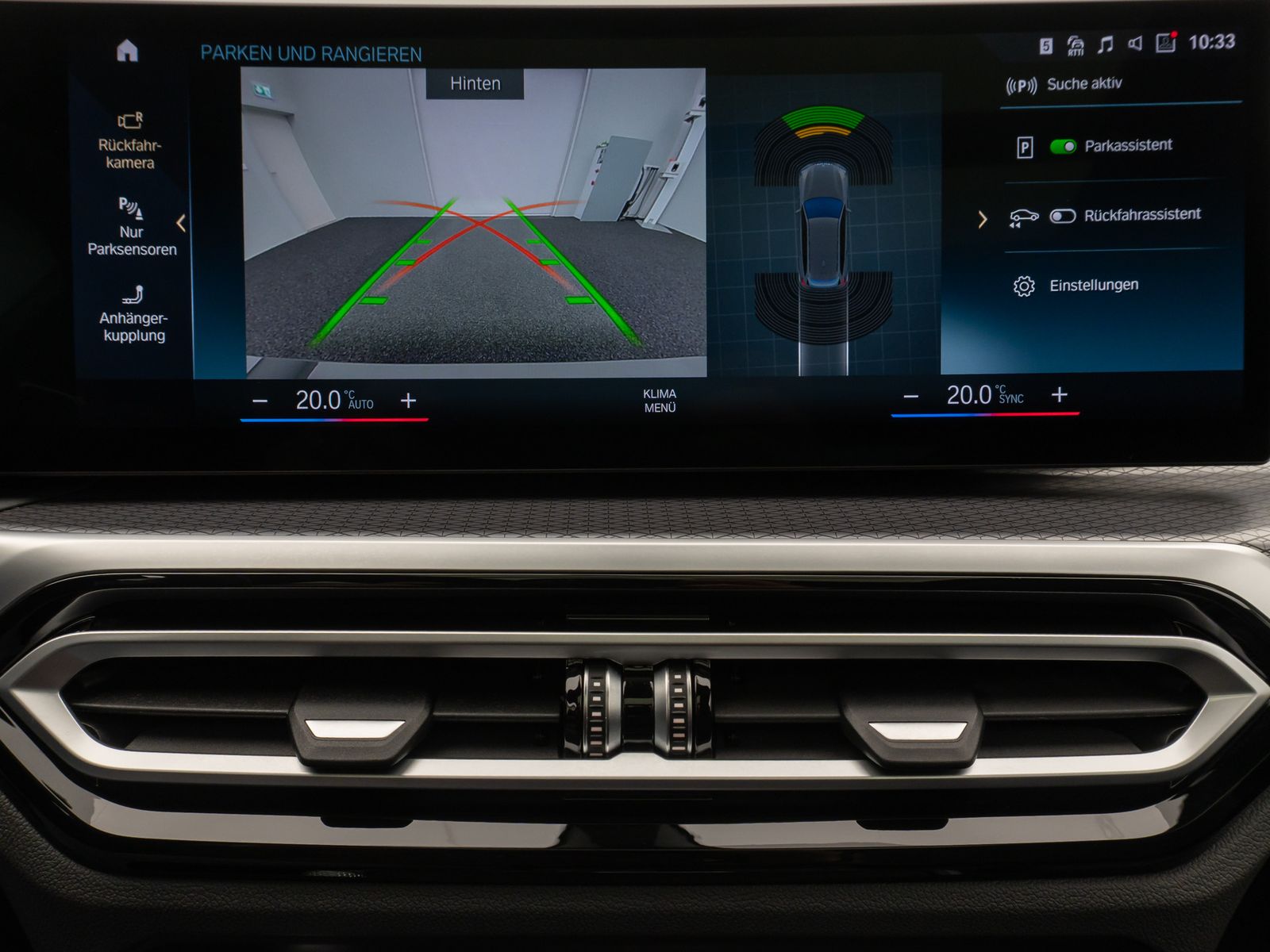 Fahrzeugabbildung BMW 330e xD M Sport Pro Panorama Kamera HUD DAB H/K