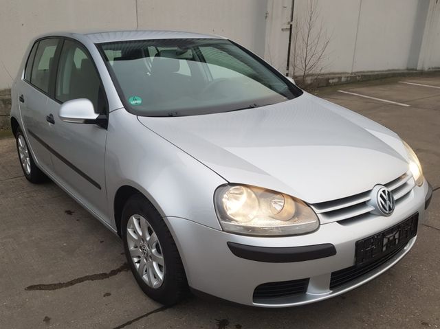 Volkswagen Golf, TÜV Neu, Reifen Neu, Scheckheft,