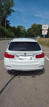 BMW 330d xDrive Touring Advantage Automatic Adva... - BMW 330 bis 10.000 Euro