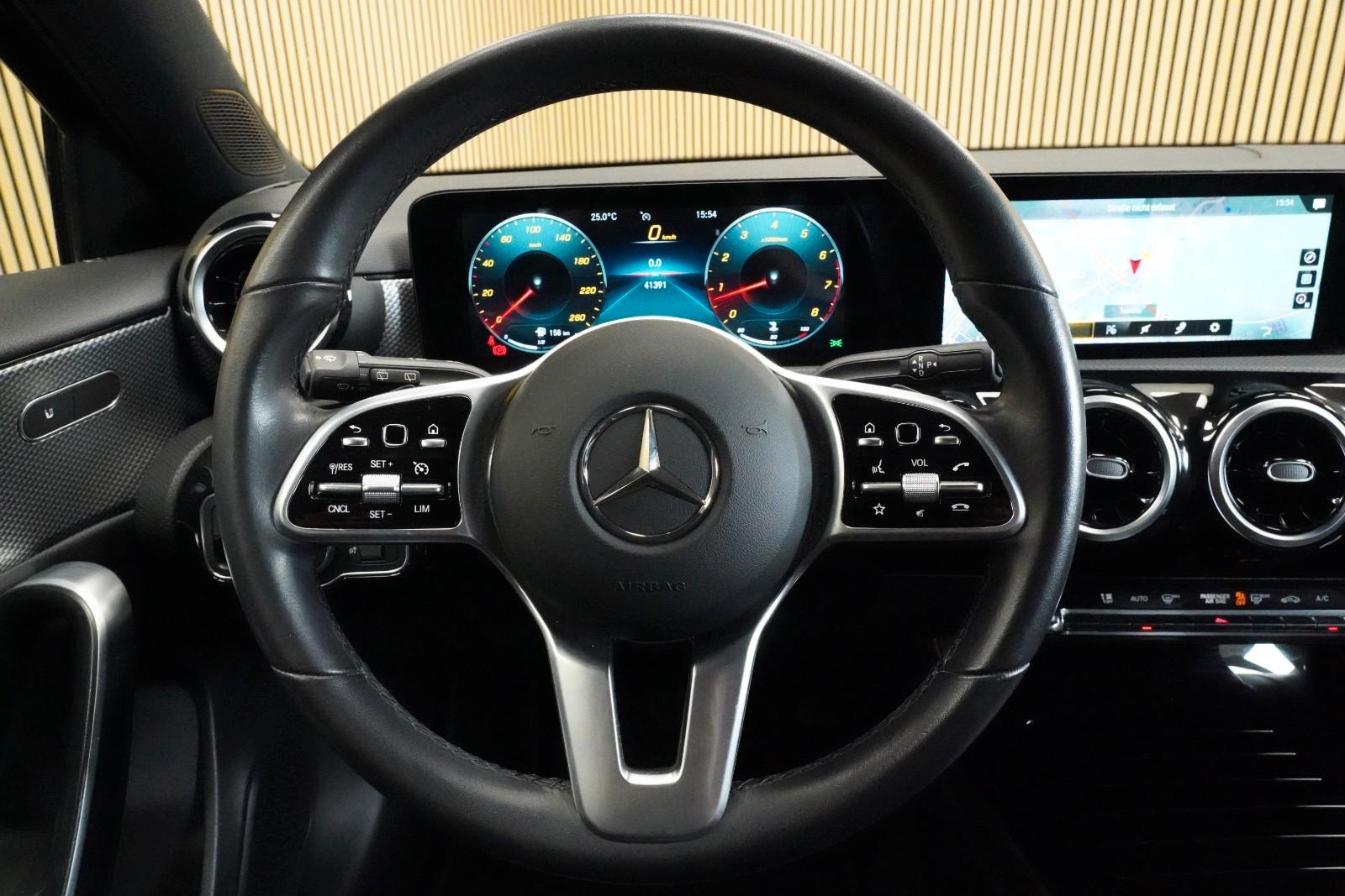 Mercedes-Benz A 250 +LED+MBUX+CARPLAY+DAB+CARBON+AUG. REALITY+
