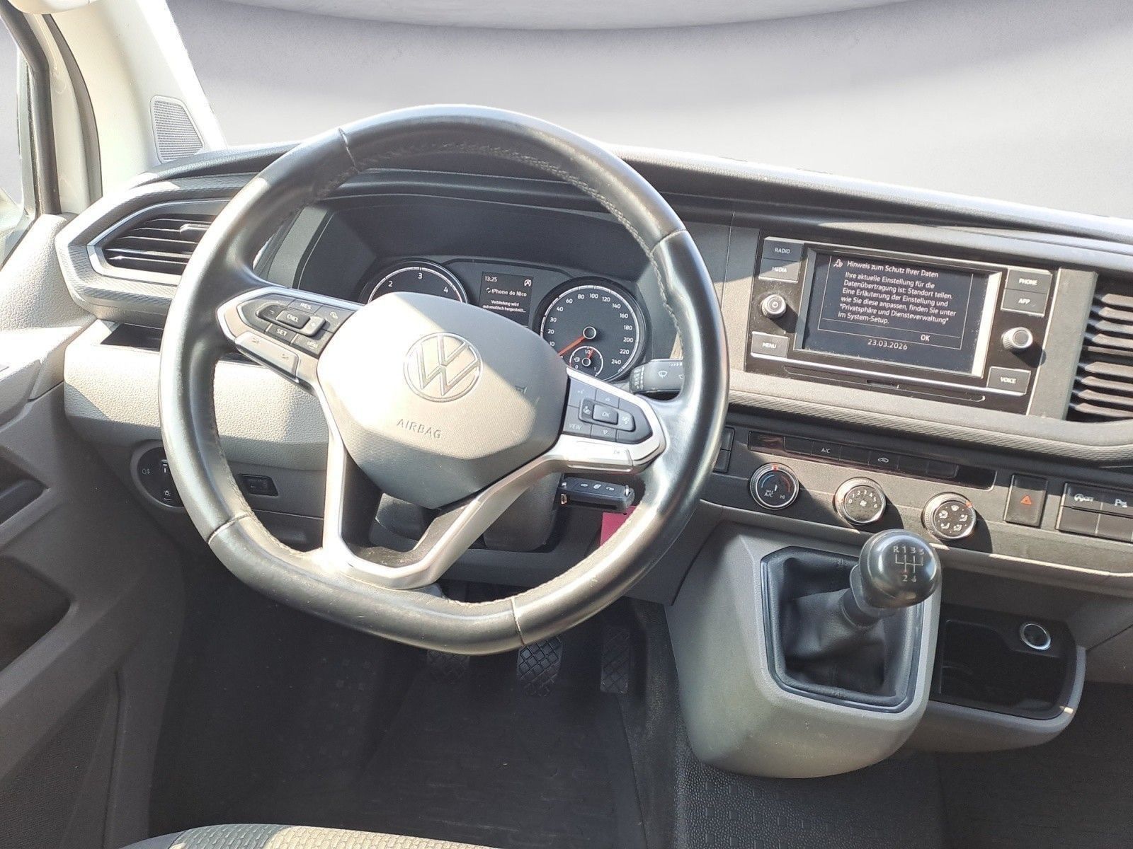 Volkswagen T6 Transporter - Bild 8