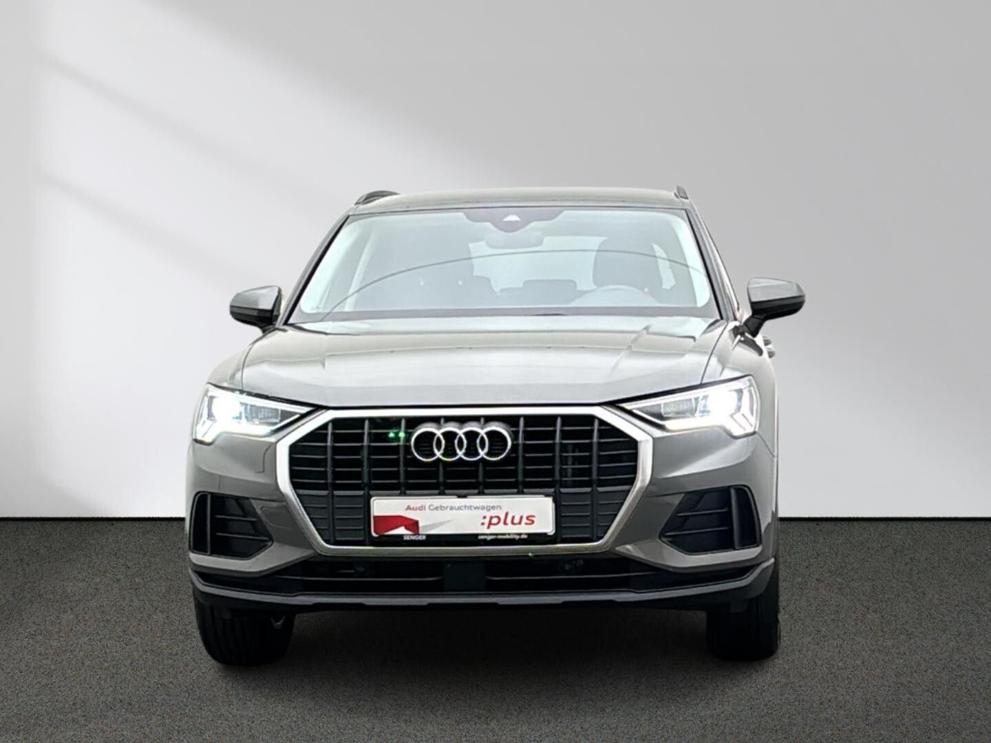 Audi Q3 45 TFSI e S tronic MMI LED AHK foto 4
