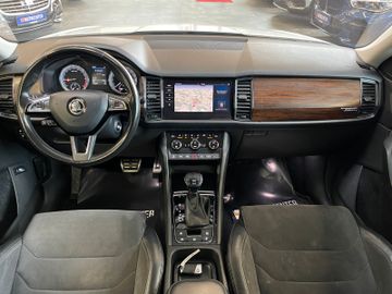 Skoda Kodiaq Scout 4x4 *2. Hand*Panorama*360°-Kamera*