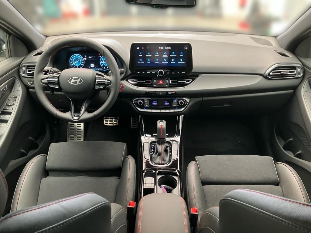 Fahrzeugabbildung Hyundai i30 Kombi 1.5 T-GDI 7-DCT N-Line Pano 2xKlima