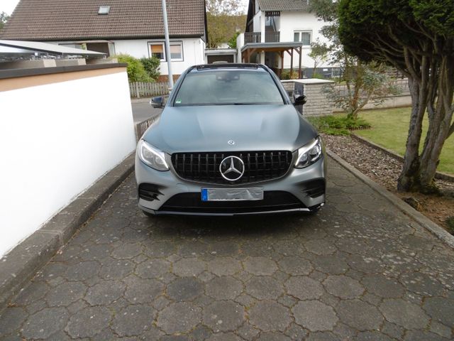 MERCEDES-BENZ GLC 250 d 4MATIC AMG Night Leder AHK Head up