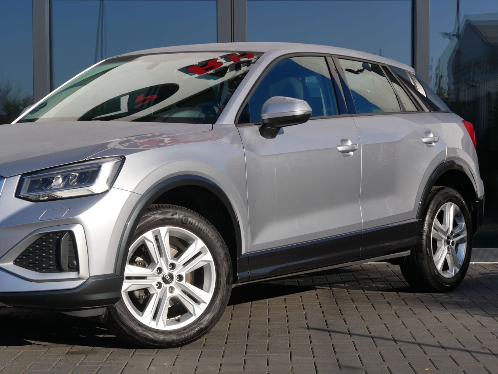 Audi Q2 30 TFSI advanced RKF WENIG KM imagem 3