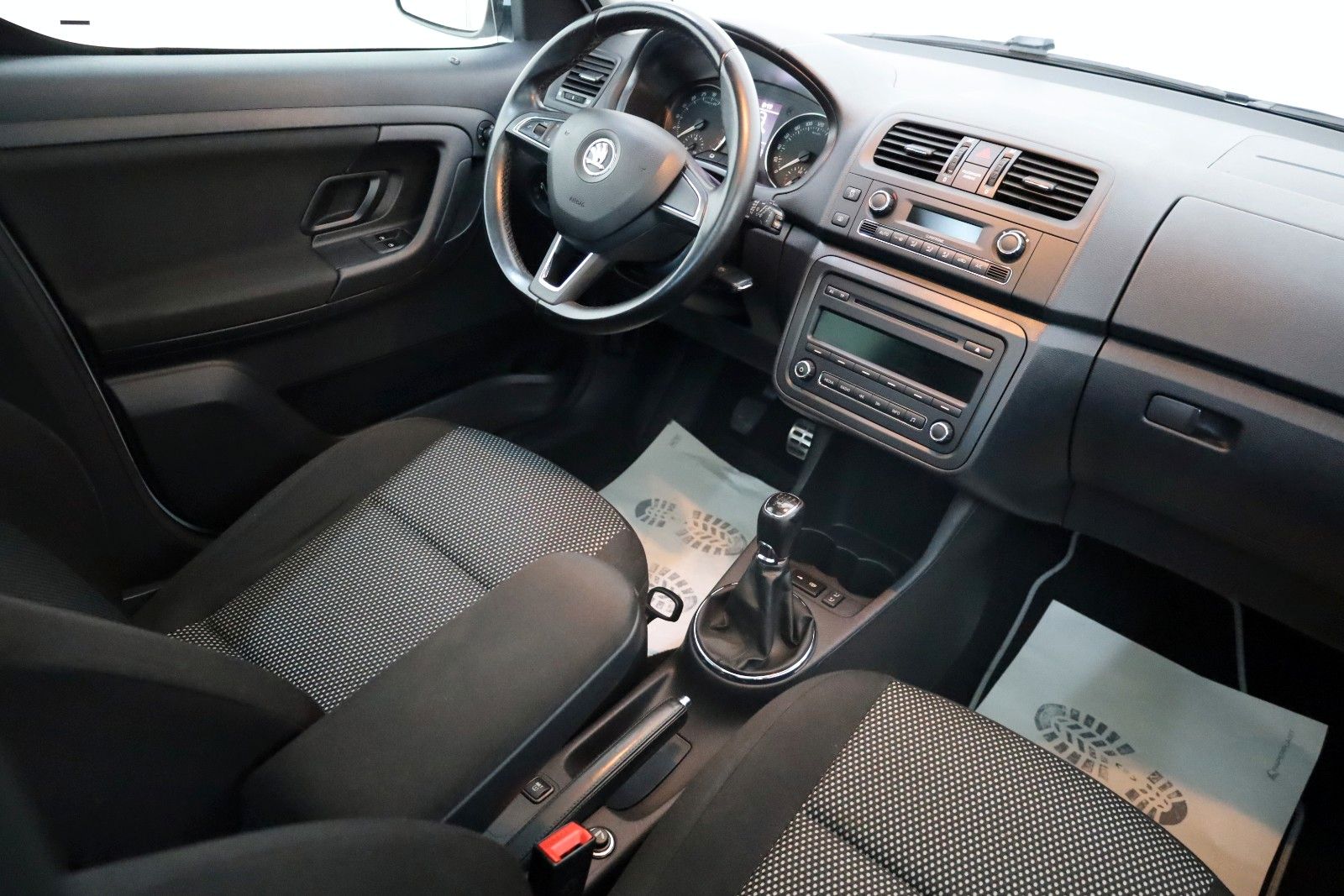 Fahrzeugabbildung SKODA Roomster Scout SH,PDC,Panorama