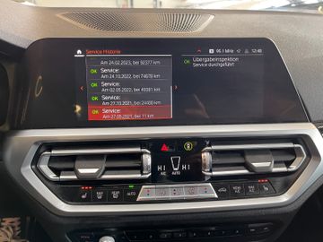 BMW 320d Sport Line *ACC*NAVI*LED*CARPLAY*DAB*