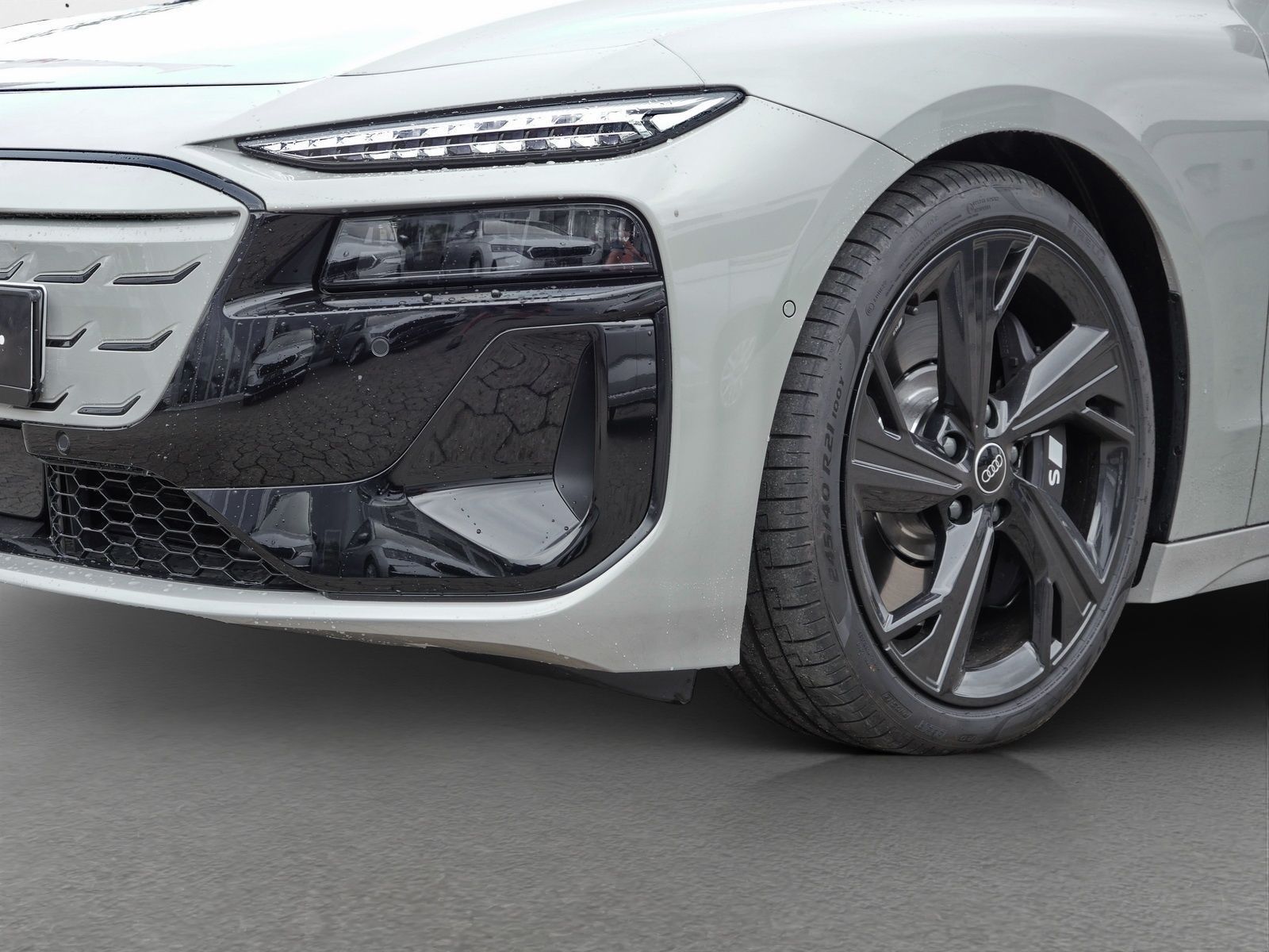 Audi S6 e-tron - Bild 14