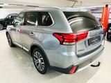 Mitsubishi Outlander Top 2.2 DI-D Top 4WD 7-Sitzer - Mitsubishi Outlander mit Schiebedach