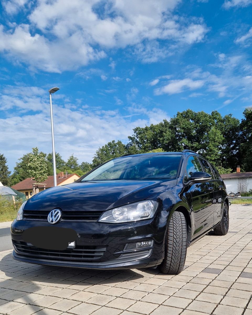 VW Golf 2.0 TDI DSG BMT Comfortline Variant Com...