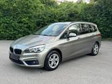 BMW 218 Gran Tourer 218d Automatik Navi Spur Panora - BMW 218 Gran Tourer Gebrauchtwagen in München