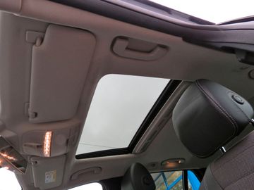 Mercedes E 350 - 12