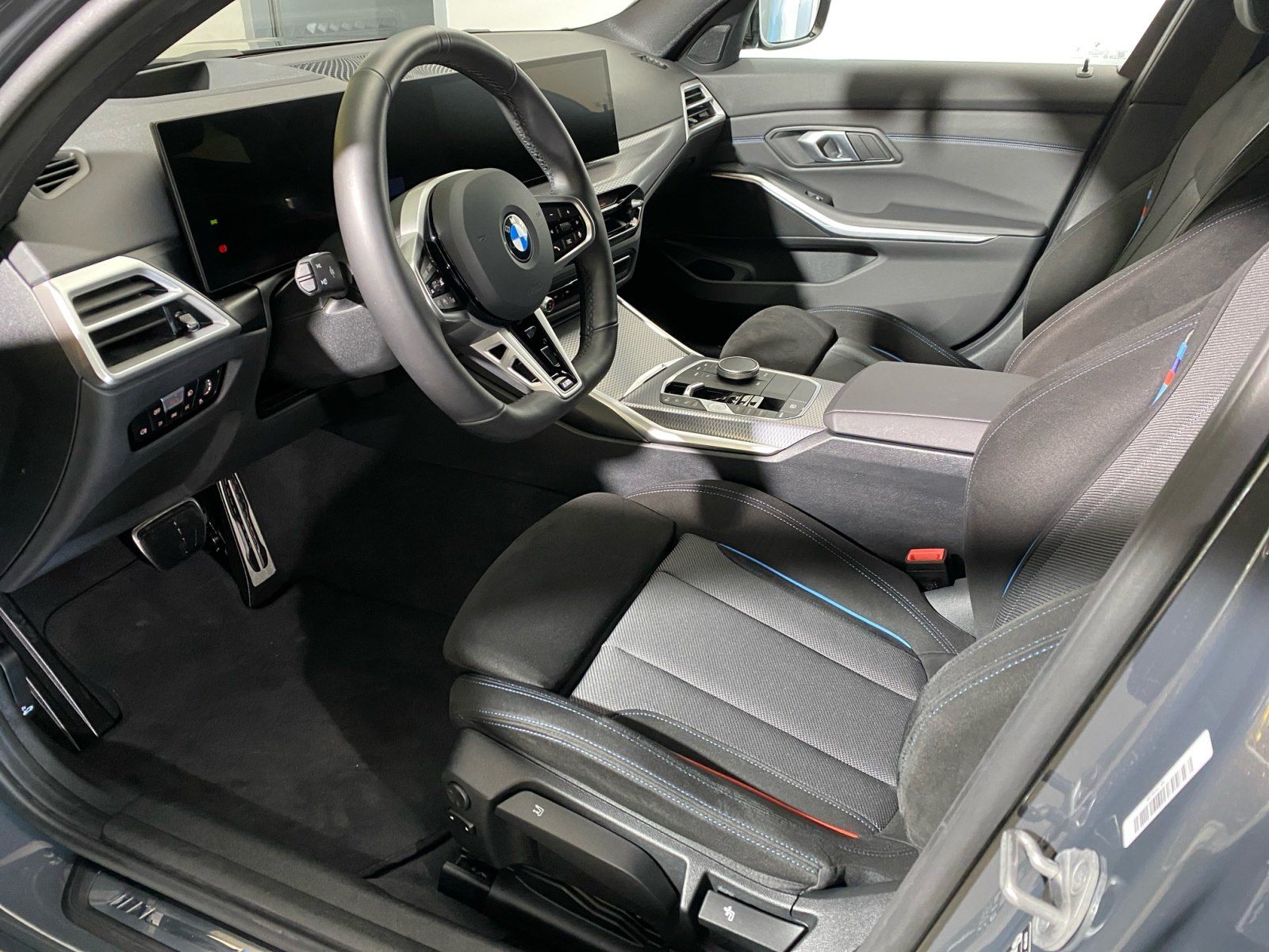 BMW 320 - Bild 7