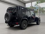 Jeep Wrangler Unlimited Sahara Aut., Wenig KM - Jeep Wrangler: Pickup