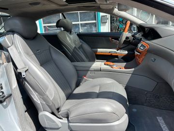 Mercedes CL 600 - 11