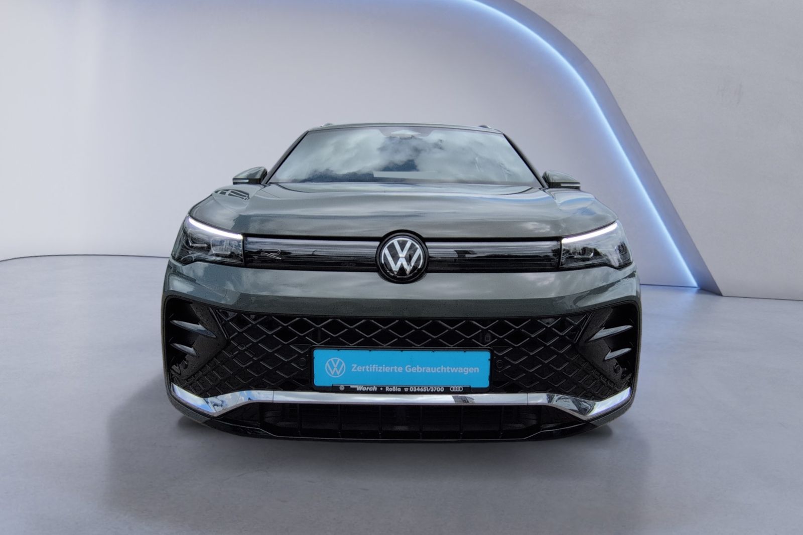 Tiguan R-Line 1.5 eTSI DSG AHK+APP+ACC+LED+