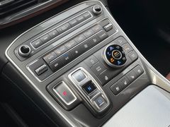 Fahrzeugabbildung Hyundai SANTA FE 2.2 CRDi 4WD Prime *HeUp*Totwinkel*360°