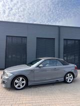 BMW 120i Cabrio - Automatik - M Body  - BMW 120 in Oldenburg