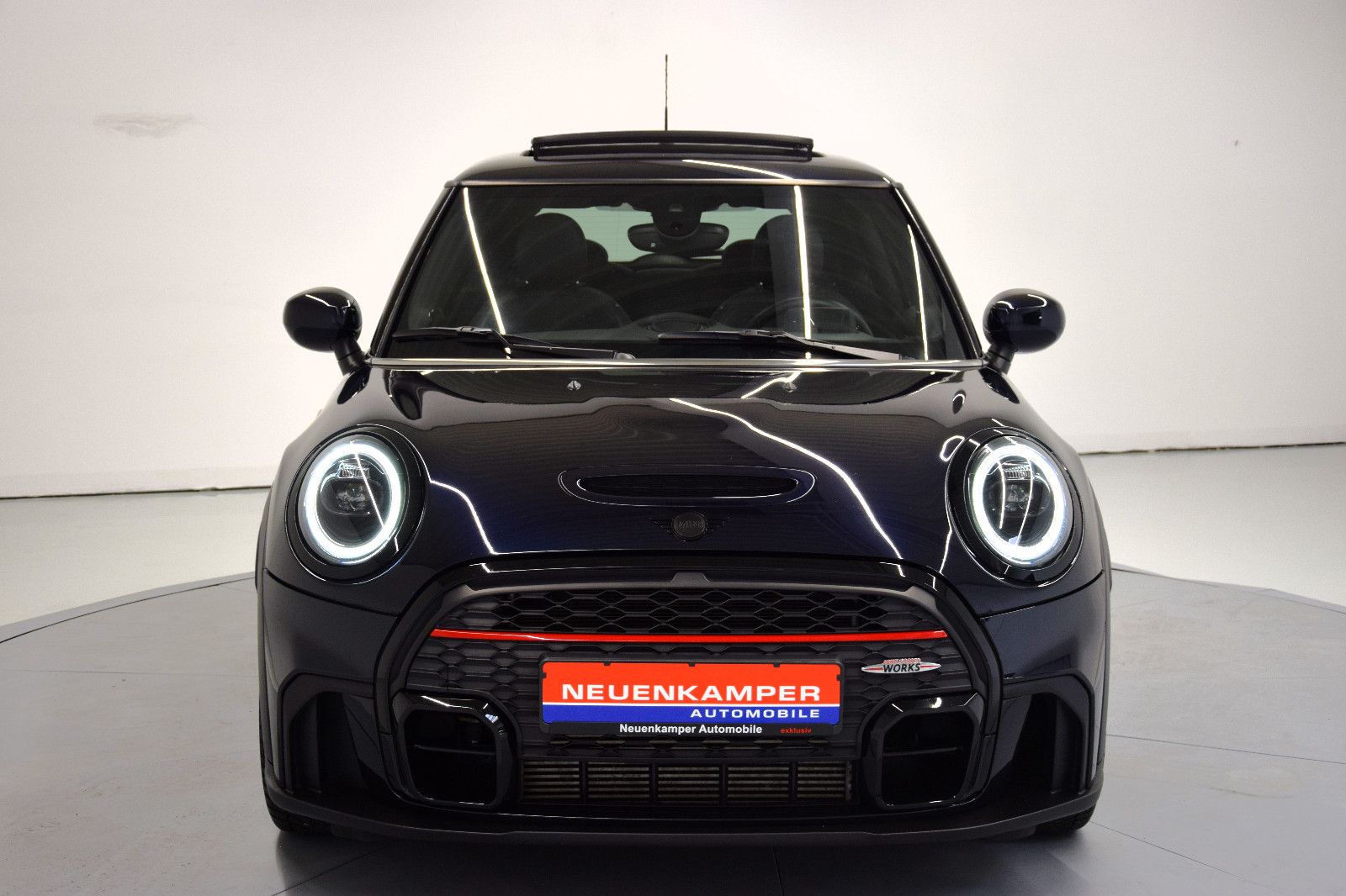 Fahrzeugabbildung MINI John Cooper Works LED Voll-Leder HuD h/k Panoram