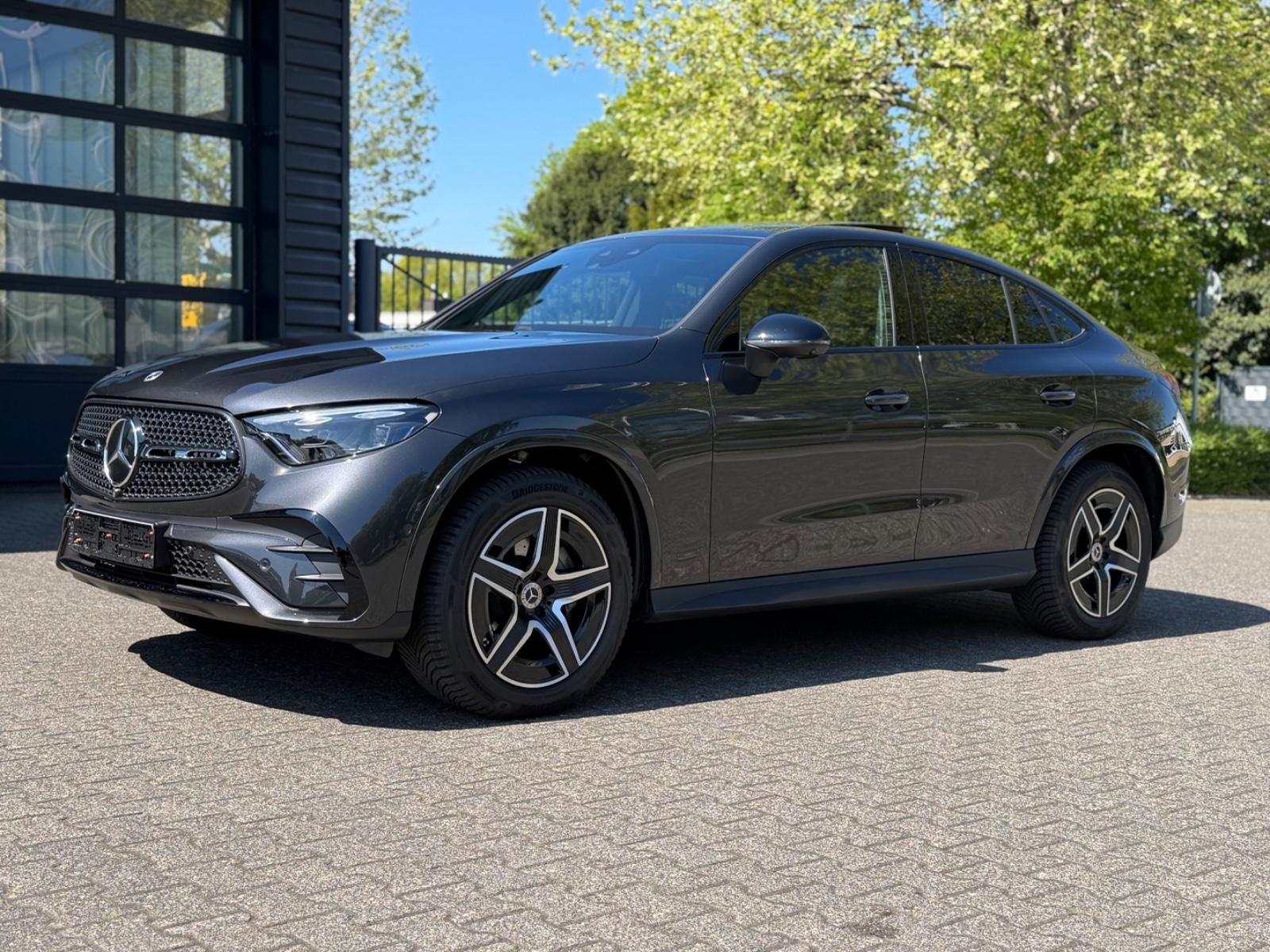 Mercedes-Benz GLC 220d 4Matic Coupe AMG PANO DIGITAL LIGHT 360